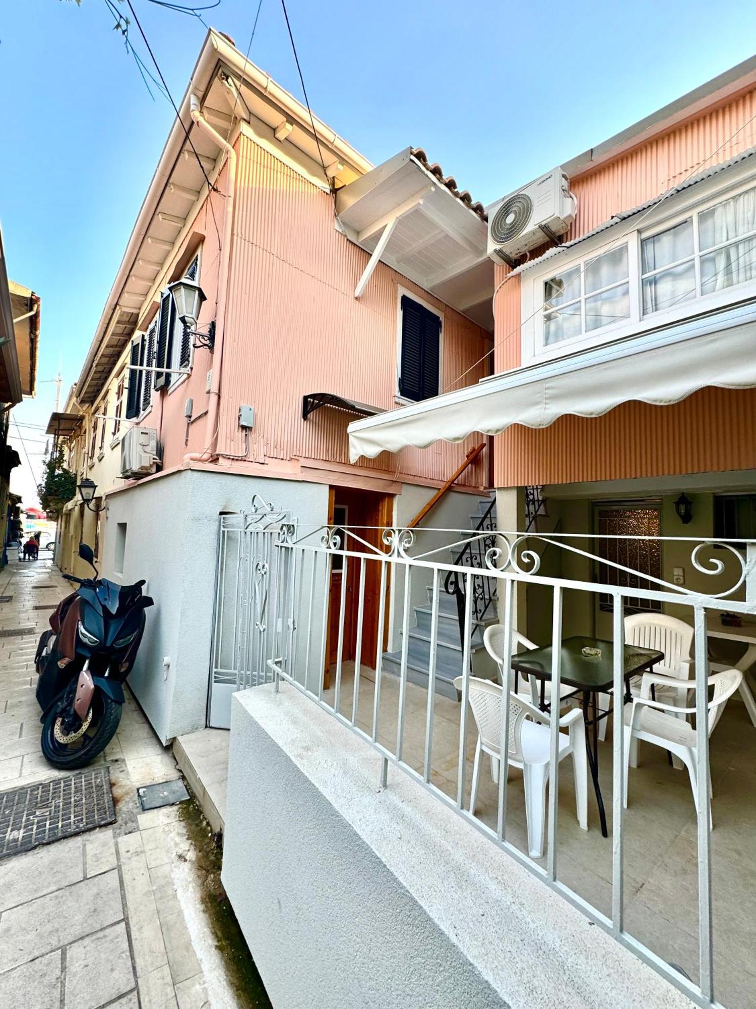 Apartment Traditional Lefkas Marina House